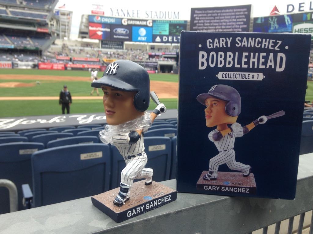 GARY SANCHEZ BOBBLEHEAD BOBBLE HEAD NEW YORK YANKESS SGA COLLECTIBLE STADIUM NY