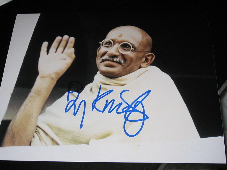BEN KINGSLEY SIGNED 8×10 GANDHI SHUTTER ISLAND AUTO B COLLECTIBLE MEMORABILIA