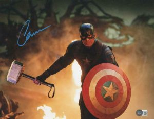 CHRIS EVANS SIGNED CAPTAIN AMERICA 11X14 PHOTO MARVEL THE AVENGERS BECKETT B COLLECTIBLE MEMORABILIA