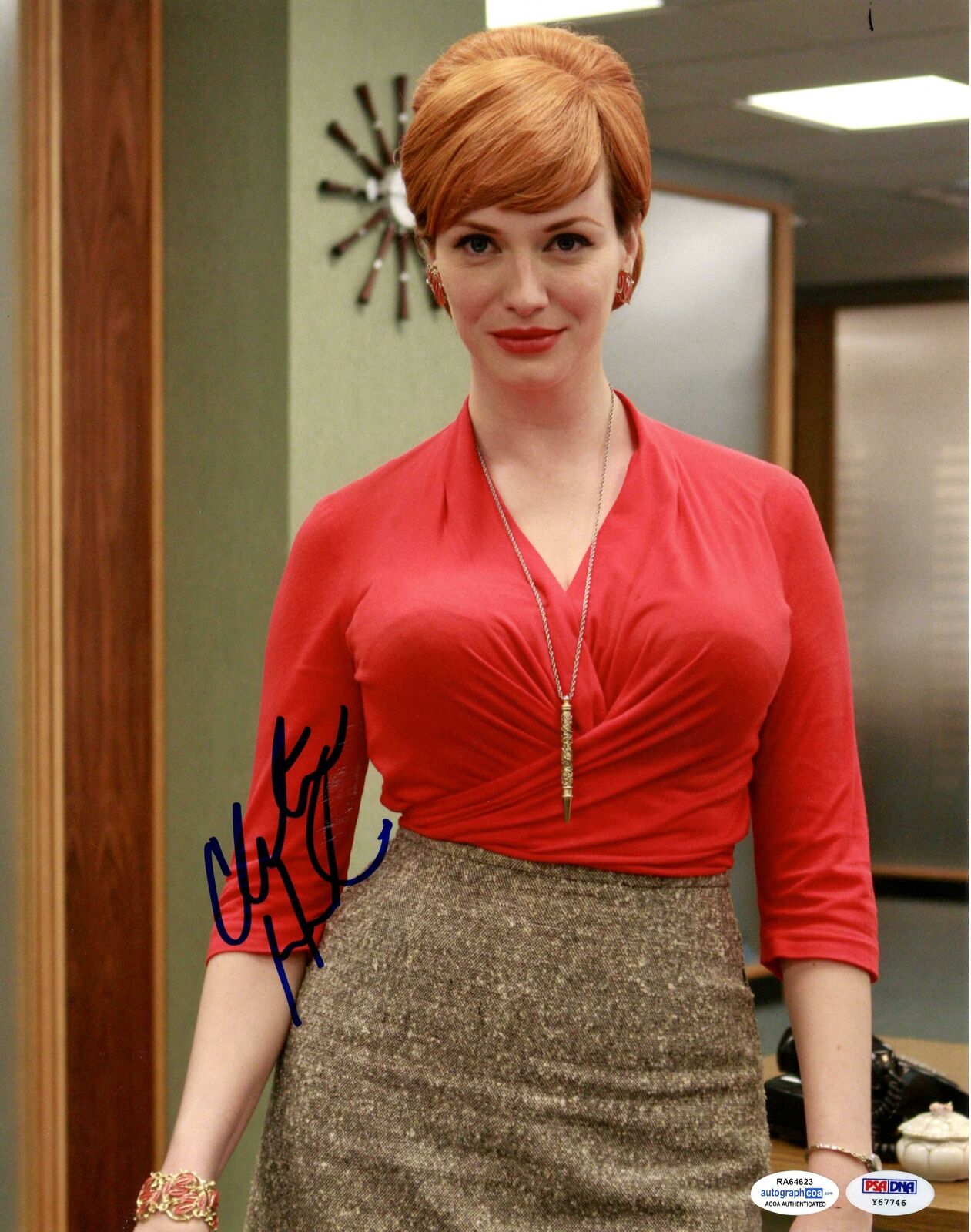 Christina Hendricks Autographed Signed 11x14 Photo Hot Sexy Redhead Mad Men Psa Autographia