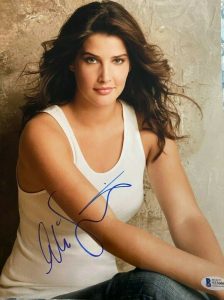 COBIE SMULDERS SIGNED AUTOGRAPHED 11×14 PHOTO BECKETT COA HOW I MET YOUR MOTHER COLLECTIBLE MEMORABILIA