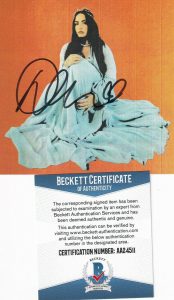 DEMI LOVATO SIGNED (DANCING WITH THE DEVIL) CD 4X4 CARD W/CD BECKETT BAS AA24511 COLLECTIBLE MEMORABILIA