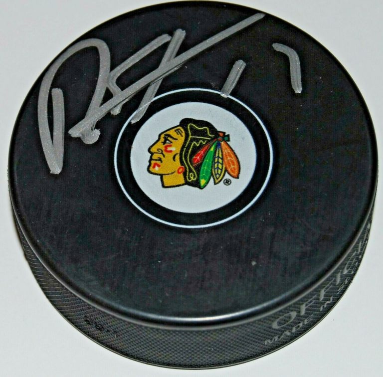DYLAN STROME SIGNED (CHICAGO BLACKHAWKS) AUTOGRAPHED NHL HOCKEY PUCK W/COA #1  COLLECTIBLE MEMORABILIA