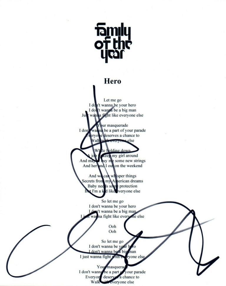 FAMILY OF THE YEAR Signed Autographed 