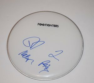 FOO FIGHTERS BAND SIGNED AUTOGRAPHED 12″ DRUMHEAD X4 DAVE GROHL HAWKINS + COA COLLECTIBLE MEMORABILIA
