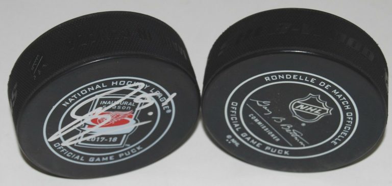 FRANS NIELSEN SIGNED (DETROIT RED WINGS) 2017-18 INAUGURAL GAME PUCK W/COA LCA  COLLECTIBLE MEMORABILIA
