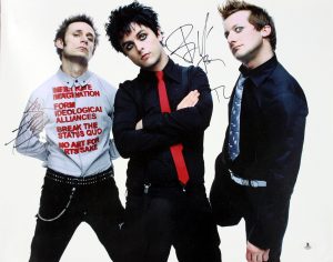 GREEN DAY (3) ARMSTRONG, TRE COOL & DIRNT SIGNED 16X20 PHOTO BAS #A02021 COLLECTIBLE MEMORABILIA