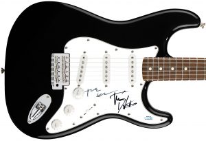 GREEN DAY AUTOGRAPHED X2 SIGNED GUITAR ACOA COLLECTIBLE MEMORABILIA