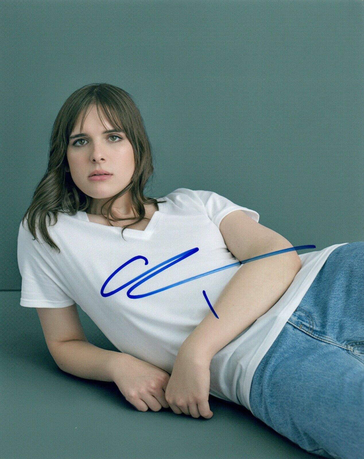 Hari Nef Signed Autograph 8x10 Photo Fashion Model Assassination Nation