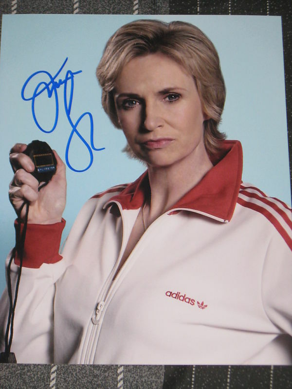 JANE LYNCH SIGNED AUTOGRAPH 8×10 GLEE PROMO AUTO GYM G COLLECTIBLE MEMORABILIA