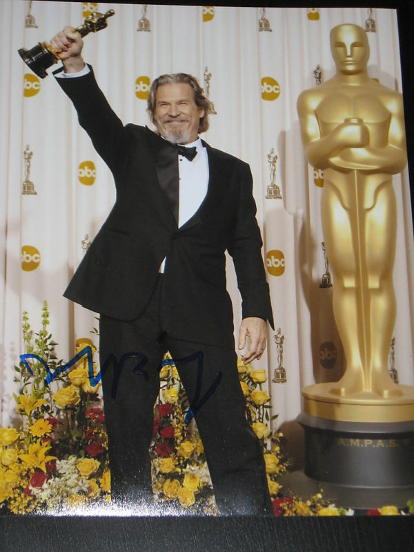 JEFF BRIDGES SIGNED AUTOGRAPH 8×10 CRAZY HEART OSCARS B COLLECTIBLE MEMORABILIA