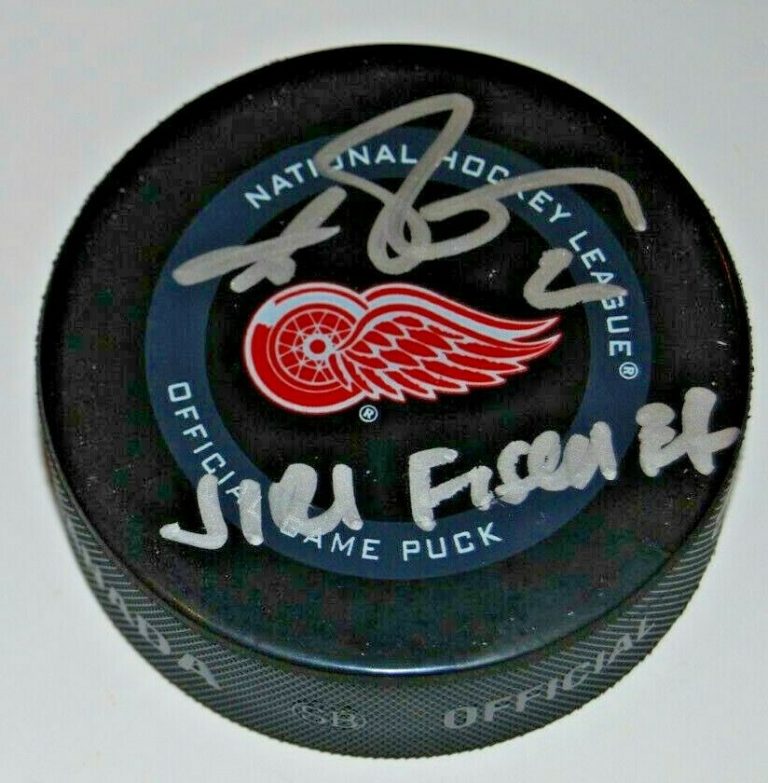 JIRI FISCHER SIGNED (DETROIT RED WINGS) AUTOGRAPH NHL OFFICIAL GAME PUCK W/COA  COLLECTIBLE MEMORABILIA
