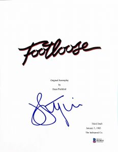 JOHN LITHGOW AUTHENTIC SIGNED FOOTLOOSE SCRIPT COVER AUTOGRAPHED BAS #H13015 COLLECTIBLE MEMORABILIA