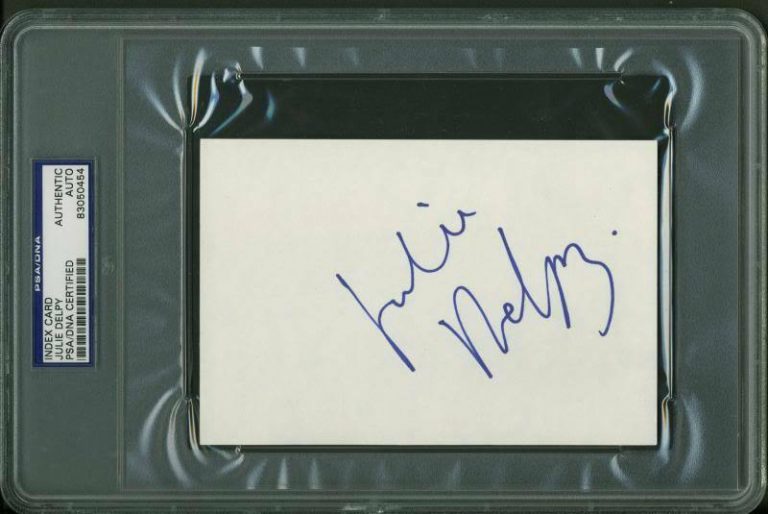 JULIE DELPY AUTHENTIC SIGNED 4X6 INDEX CARD AUTOGRAPHED PSA SLABBED #83050454 COLLECTIBLE MEMORABILIA