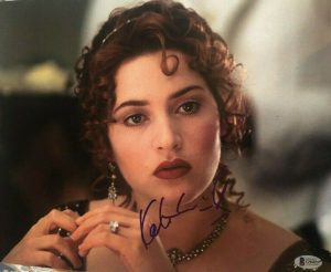 KATE WINSLET SIGNED AUTOGRAPHED 11×14 PHOTO TITANIC BECKETT CERTIFIED COA COLLECTIBLE MEMORABILIA