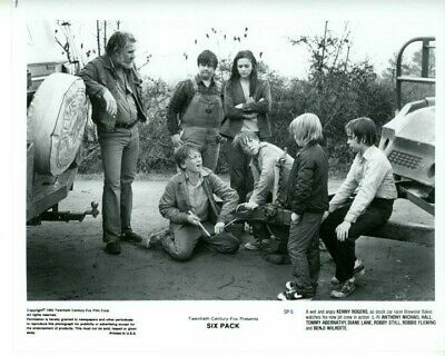 Kenny Rogers Diane Lane Six Pack Original Press 8X10 Photo | Autographia