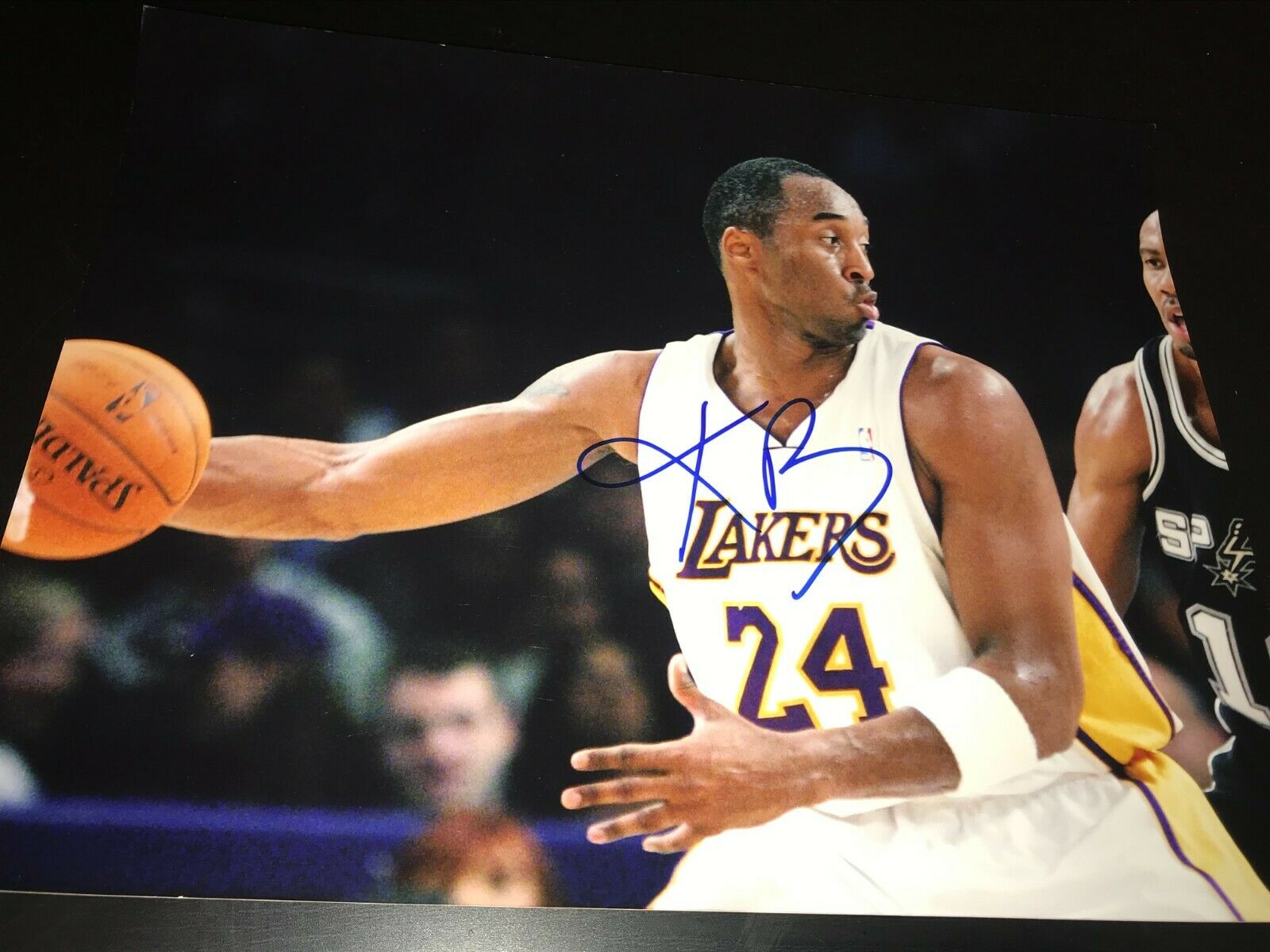 Signature Collectibles KOBE BRYANT AUTOGRAPHED HAND SIGNED CUSTOM