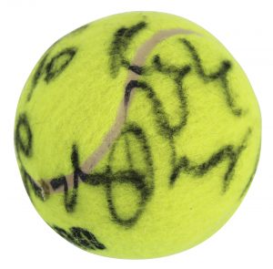 LINDSAY DAVENPORT “TO KYLE” AUTHENTIC SIGNED TENNIS BALL AUTOGRAPHED BAS #T20324 COLLECTIBLE MEMORABILIA