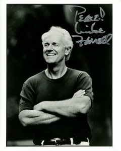 MIKE FARRELL SIGNED AUTOGRAPHED PHOTO COLLECTIBLE MEMORABILIA
