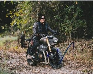 NORMAN REEDUS SIGNED AUTOGRAPHED THE WALKING DEAD DARYL DIXON PHOTO COLLECTIBLE MEMORABILIA