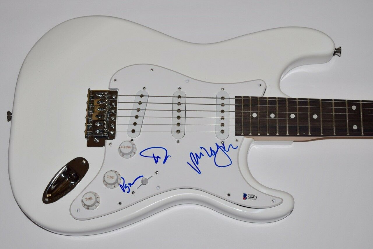 Phish Signed Autograph Electric Guitar Trey Anastasio Mike Page Beckett ...