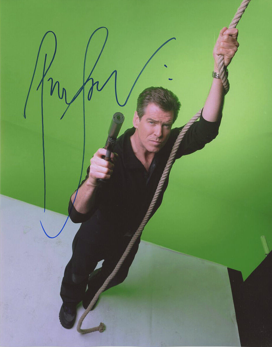 Memorabilia Collectibles Art Collectibles Pierce Brosnan Signed Autographed X James