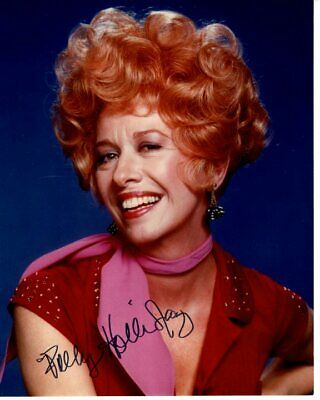 POLLY HOLLIDAY signed autographed ALICE FLO CASTLEBERRY photo | Autographia