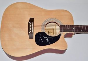POST MALONE SIGNED AUTOGRAPHED FULL SIZE ACOUSTIC GUITAR COA COLLECTIBLE MEMORABILIA