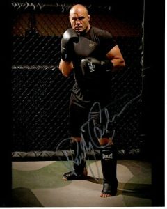 RANDY COUTURE SIGNED AUTOGRAPHED UFC MMA PHOTO COLLECTIBLE MEMORABILIA