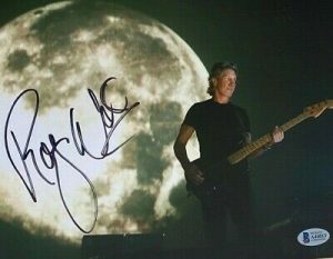 ROGER WATERS SIGNED AUTOGRAPHED 8×10 PHOTO PINK FLOYD DARK SIDE OF THE MOON COA COLLECTIBLE MEMORABILIA