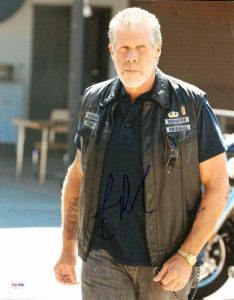 RON PERLMAN SONS OF ANARCHY SIGNED AUTHENTIC 11X14 PHOTO PSA/DNA #T22273 COLLECTIBLE MEMORABILIA