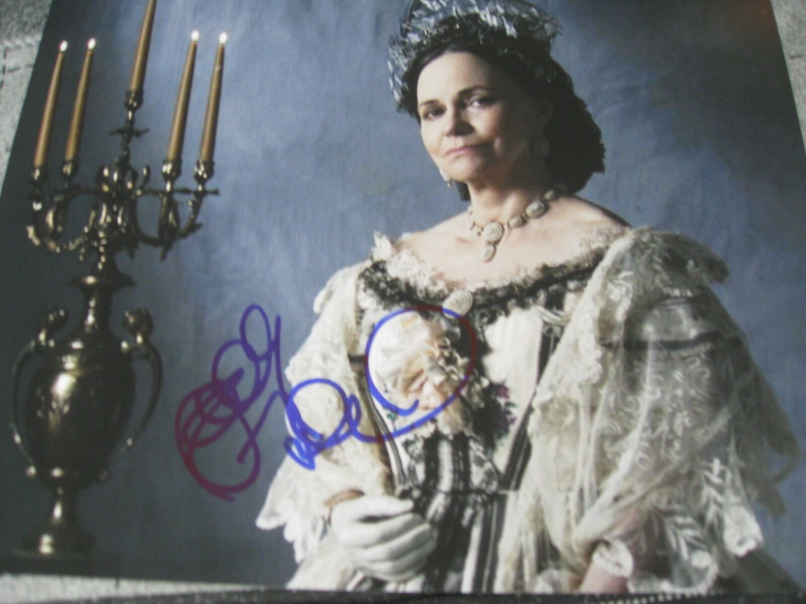 SALLY FIELD SIGNED AUTOGRAPH 8x10 PHOTO LINCOLN PROMO IN PERSON COA ...