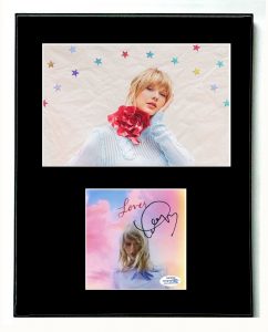 TAYLOR SWIFT AUTOGRAPHED SIGNED 11×14 FRAMED DISPLAY CD PHOTO FLOWER ACOA COLLECTIBLE MEMORABILIA