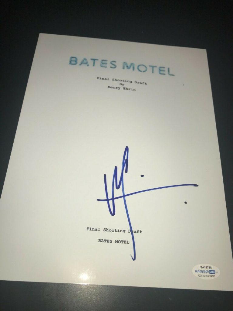 VERA FARMIGA SIGNED AUTOGRAPH BATES MOTEL SCRIPT TELEVISION ACOA COA RARE AUTO D COLLECTIBLE MEMORABILIA