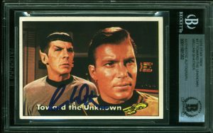 WILLIAM SHATNER AUTHENTIC SIGNED 1976 STAR TREK #8 THE PHASER CARD BAS SLABBED COLLECTIBLE MEMORABILIA