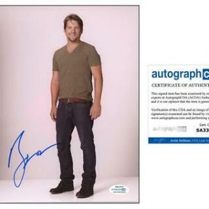 Zachary Knighton "Happy Endings" AUTOGRAPH Signed 'Dave Rose' 8x10 Photo B ACOA Collectible Memorabilia