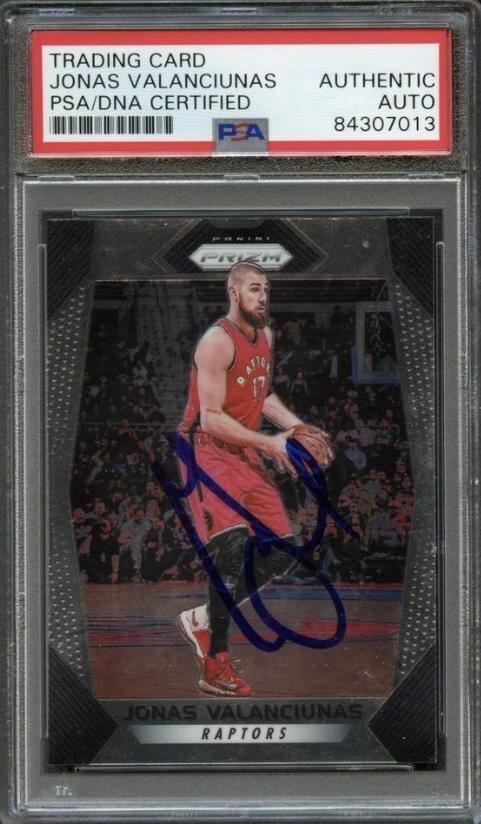 2017-18 Panini Prizm #33 Jonas Valanciunas Signed Card AUTO PSA Slabbed