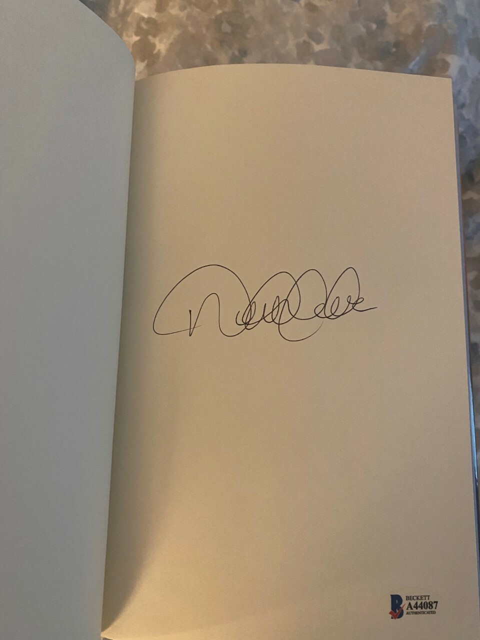 NEW LISTINGDerek Jeter Change Up signed autographed book to 1st edition book COA Beckett
