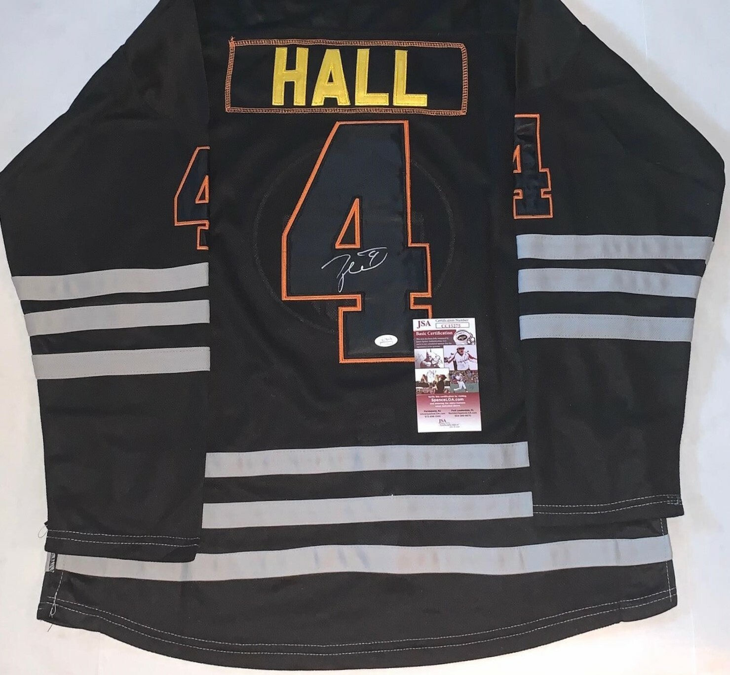 NEW LISTINGTaylor Hall signed Edmonton Oilers jersey autographed JSA