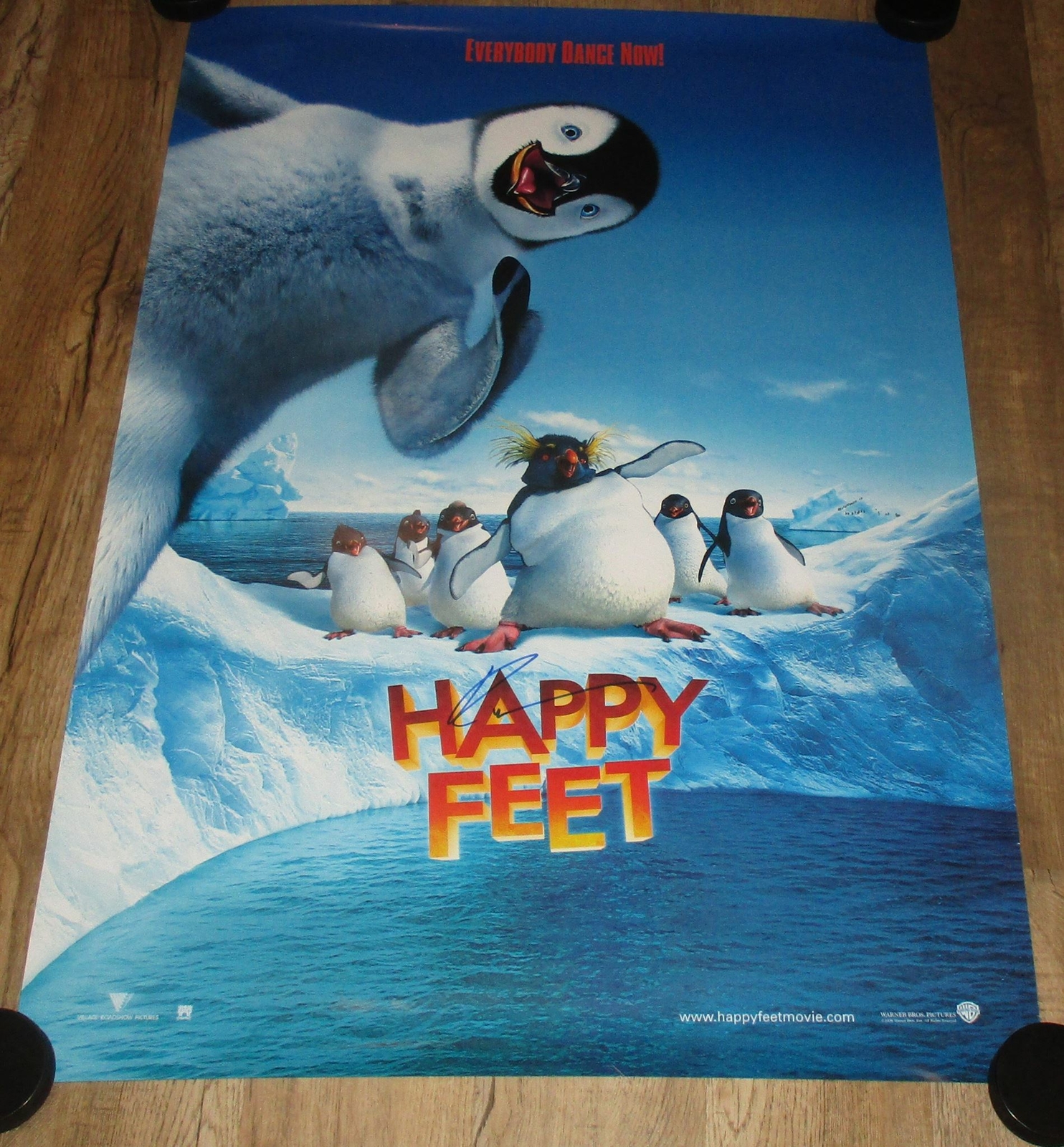 ROBIN WILLIAMS SIGNED HAPPY FEET 27X40 FULL SIZE POSTER