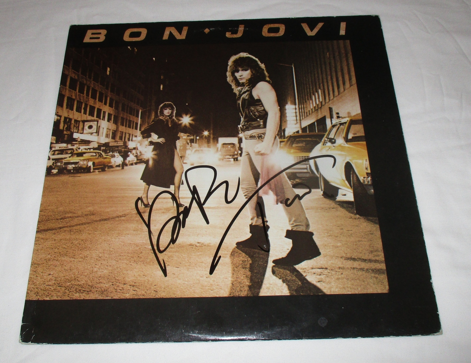 TICO TORRES & DAVID BRYAN SIGNED BON JOVI VINYL RECORD