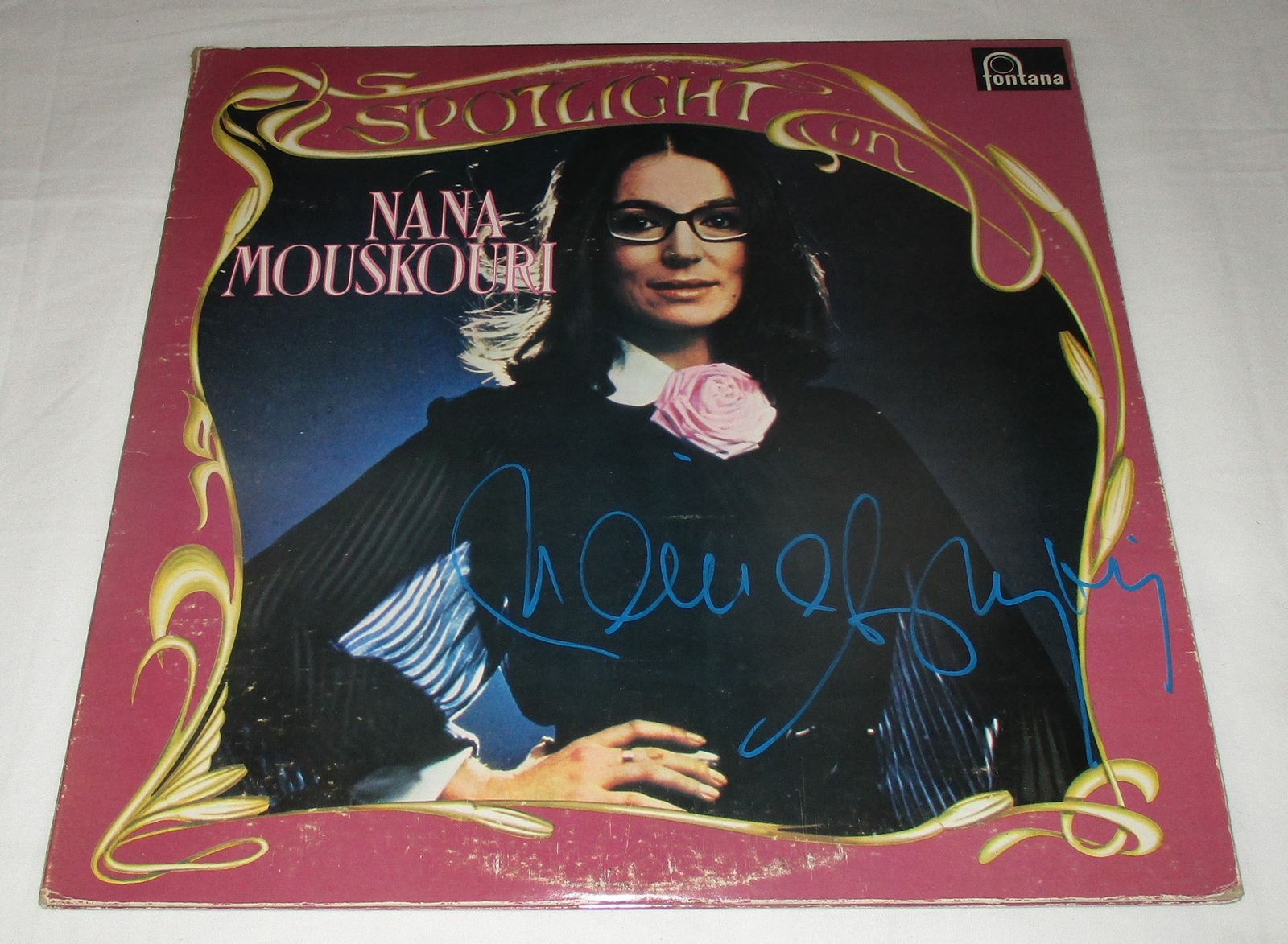 NANA MOUSKOURI SIGNED SPOTLIGHT ON VINYL RECORD