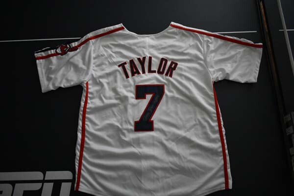 TOM BERENGER signed autographed MAJOR LEAGUE Indians Jake Taylor Large Jersey