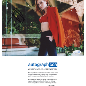 Zoey Deutch Signed Autographed 8x10 Photo The Politician Sexy Actress ACOA COA