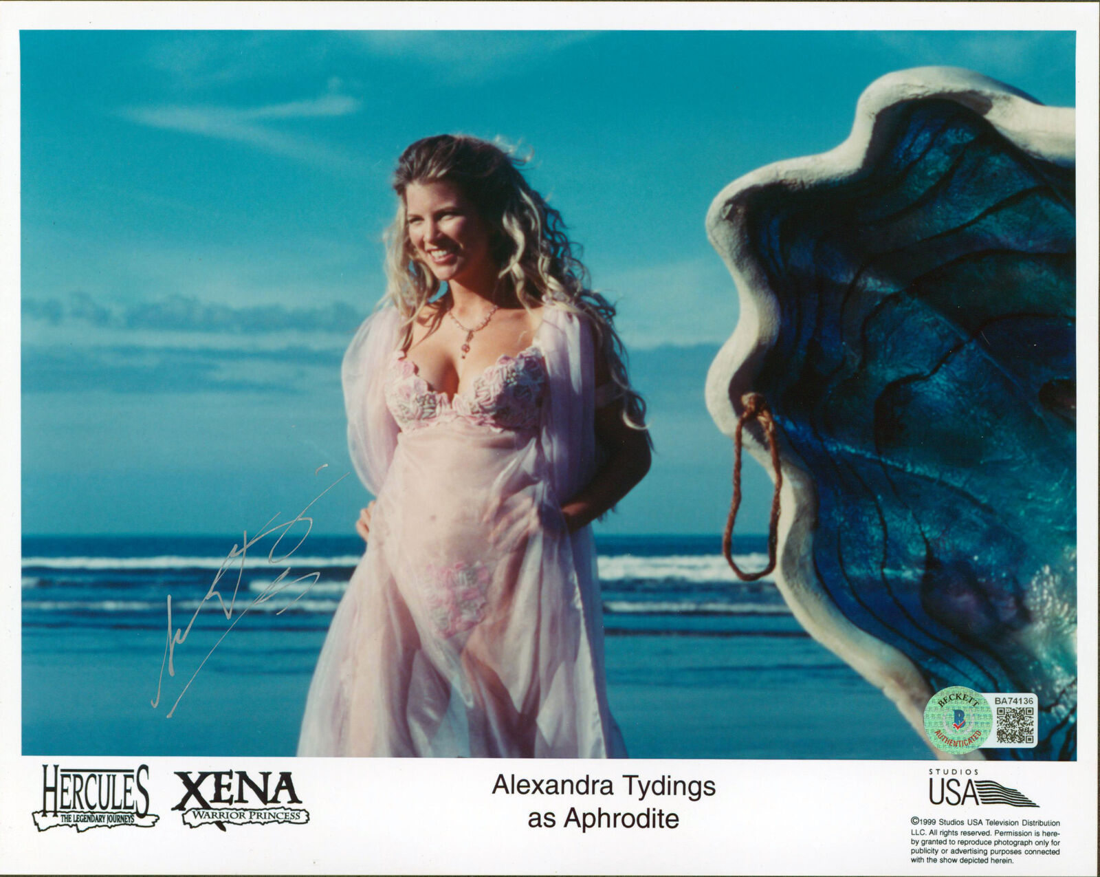 Alexandra Tydings Xena Warrior Princess Signed 8x10 Sexy Photo Bas Ba74136 Autographia
