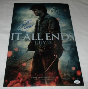 DANIEL RADCLIFFE SIGNED HARRY POTTER AND THE DEATHLY HALLOWS 12X18 POSTER JSA 3