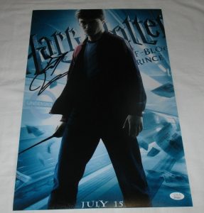 DANIEL RADCLIFFE SIGNED HARRY POTTER AND THE HALF BLOOD PRINCE 12X18 POSTER JSA COLLECTIBLE MEMORABILIA