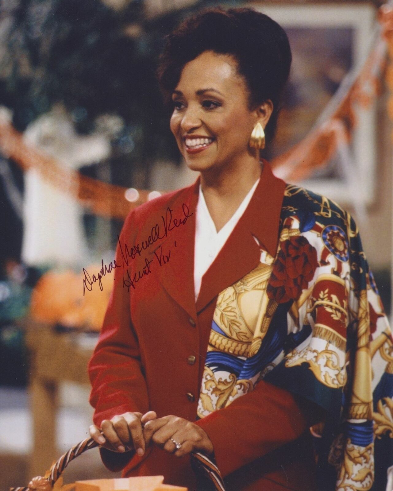 Revealed:  The Real Story Behind Daphne Maxwell Reid'S Financial Success - t3k73gr