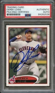 DEREK LOWE SIGNED 2012 TOPPS #638 CARD PSA SLABBED AUTO RED SOX COLLECTIBLE MEMORABILIA