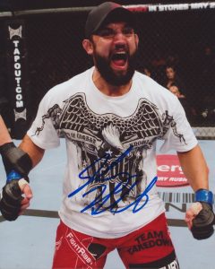 JOHNY HENDRICKS ‘BIGG RIGG’ SIGNED UFC 8X10 PHOTO 3